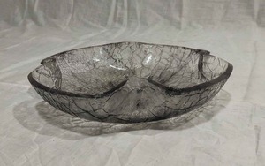 Cuenco de resina de lujo de alta demanda, hecho a mano, decorativo, para centro de mesa y decoración del hogar, disponible para la venta. - Product Image 2