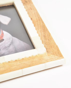 Cadre photo en bois sculpté à la main personnalisé avec des bords lisses et polis pour des cadeaux commémoratifs - Product Image 6