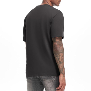 เสื้อยืดคอกลมทรงหลวมผ้าฝ้ายแท้ 100% สำหรับผู้ชาย ไซส์ใหญ่ สีดำ ป้องกันขนร่วง ราคาถูกที่สุด คุณภาพสูง กำลังเป็นที่นิยมอย่างมาก - Product Image 1