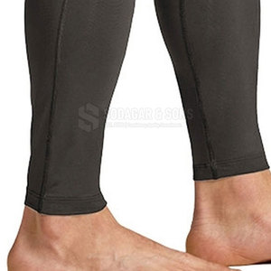 <b>Compression</b> Fit Training <b>Tights</b> Lightweight Flexible Material <b>For</b> Workout Sessions And Active Lifestyle - Product Image 6