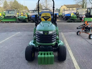 Tracteur de jardin d'occasion John Deere X950R, 24,2 CV, diesel, déchiqueteur arrière, équipement professionnel pour l'entretien des pelouses et des terrains, à vendre - Product Image 6