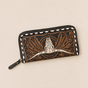 Cartera de Cuero Genuino Premium con Cierre de Cremallera, Diseño de Calavera de Toro Longhorn Grabado a Mano, Cartera Tipo Clutch para Mujer, Organizador de Viaje - Product Image 1