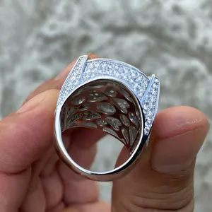 Bague pour homme en argent sterling plaqué or rose, sertie de moissanite et de diamants de laboratoire, motif symbole maçonnique, style Hip Hop, de luxe et de caractère - Product Image 4