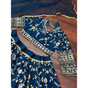 VÊTEMENTS DE MARIAGE GEORGETTE BRODERIE SEQUENCE TRAVAIL LEHENGA CHOLI AVEC DUPATTA RAMA ApparelGarment Choli - Product Image 2