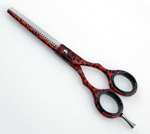 Tijeras de peluquería recta de salón profesional 5,5 6,0 pulgadas rojo negro Acero inoxidable afilado para corte de pelo herramienta de belleza - Product Image 5