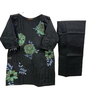 Salwar Kameez confeccionado pakistaní 2025 para damas, trajes bordados de césped/algodón para damas, suministro ODM de talla grande - Product Image 1