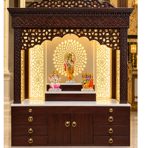 Templo de Madera de Teca Pulida de Color Personalizado Moderno, Compre un Santuario Personalizado para el Hogar con Diseño de Radha Krishan, Mandir con Almacenamiento para el Hogar - Product Image 1