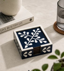 Ensemble de dessous-de-verre carrés en bois style marocain, noir et blanc, avec incrustations florales, faits à la main, style bohème, napperons et sous-plats - Product Image 5