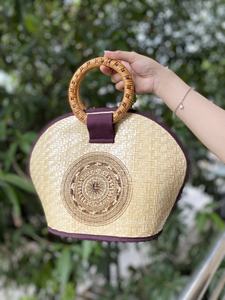 ถุงหญ้าทำด้วยมือทั้งหมดสำหรับตลาดการช้อปปิ้งการออกแบบโลโก้ที่กำหนดเองถุงฟางสองมือสำหรับของขวัญการเดินทางชายหาด - Product Image 3