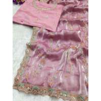 Sari de mariage élégant avec broderie multi-couches, travail de codage et de paillettes