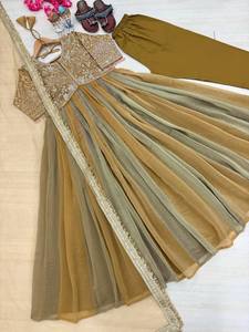 Élégante robe Salwar Kameez en soie dorée pour femme, longueur ras du sol, tenue traditionnelle indienne pour mariage, coupe ample, robe ethnique toutes saisons - Product Image 5
