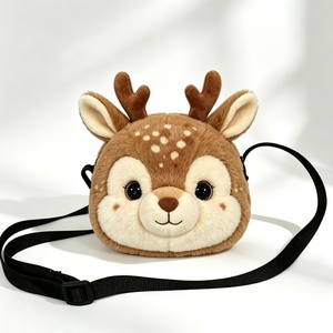 Bolso bandolera de peluche personalizado con forma de ciervo, lindo bolso de mano de peluche con cara de cervatillo, bolso de hombro de peluche con diseño de ciervo Sika, bolso de mano de peluche con temática animal para niños - Product Image 1