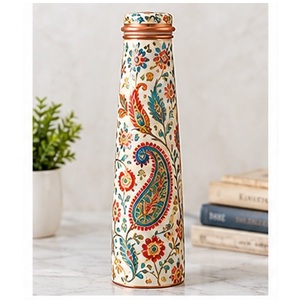 Bouteille d'eau en cuivre Meenakari noire royale avec motif floral doré, thermos portable pour les voyages - Product Image 4