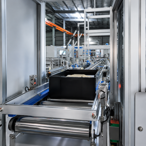 Semi-Automatic Roller Conveyor Assembly Line With Adjustable Speed Accumulation chain conveyor For Manufacturing Handling - Product Image 1