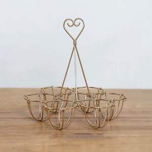 Cesta de metal de diseño moderno para almacenamiento en la encimera de la cocina y organización de huevos frescos de granja - Product Image 5