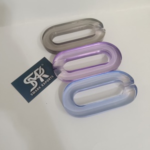 Handmade <b>Resin</b> <b>Craft</b> Chain Knot Decor Acrylic Link Sculpture Contemporary Home Accent Decorative Art Object - Product Image 6