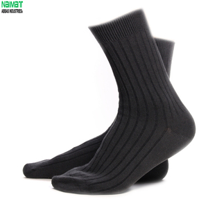 Men's Crew <b>Socks</b> Solid Color Knitted 100% Cotton Breathable Daily Wear Autumn Standard <b>Thickness</b> Two Seasons Wear - Product Image 4
