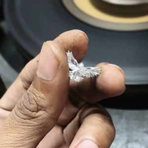 Diamant de laboratoire R&K GEMS taille Aigle, couleur F, pureté VVS, taille brillant, poli pour la fabrication de bijoux - Product Image 2