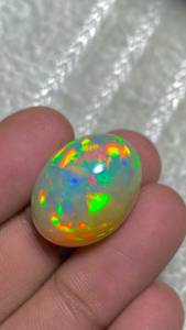 Opale d'Éthiopie naturelle de qualité supérieure, motif nid d'abeille, opale Welo, grande taille, 18 carats, incroyablement belle et excellente. - Product Image 2