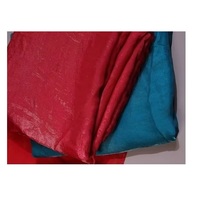 Exportateur indien de tissu satiné Tora, finition douce et brillante pour robes, saris et kurtis pour femmes, disponible au prix d'usine