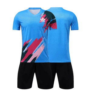 Pantalones Cortos Deportivos Negros Personalizados para Hombre, Transpirables, de Poliéster, Cintura Elástica, Color Sólido, Corte Regular, Secado Rápido, Ropa Deportiva de Entrenamiento - Product Image 1