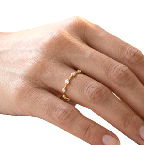 เครื่องประดับแฟชั่นเพชรทรงกลม GIA IGI รับรองคุณภาพ ทองคำแท้ 18K แหวนเพชรโมอิสซาไนต์แบบวงแหวนลอยตัว ดีไซน์ Eternity สำหรับหมั้น - Product Image 6