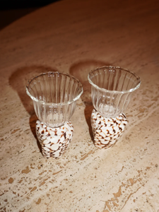 Conchas de Mármol y Cristal al por Mayor - Hechas a Mano Naturalmente por Artesanos Vietnamitas - Product Image 1