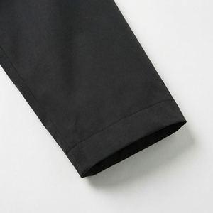 Abrigo largo con capucha negro |   Chaqueta Impermeable para Lluvia |   Gabardina Oversize Estilo Urbano |   Fabricante OEM Personalizado - Product Image 5