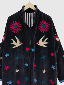Manteau long pour femme en velours brodé à la main, grande taille, avec motif cœur et œil, col montant, manches longues, veste en polaire pour l'hiver - Product Image 4