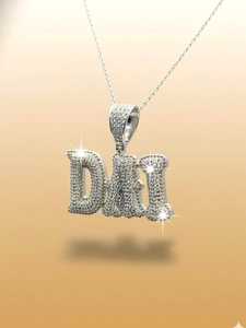 จี้เพชรโมอิสซาไนต์แบบ Iced Out VVS สำหรับแร็ปเปอร์ จี้เงินแท้ 925 สลักชื่อตามสั่ง จี้ตัวอักษรย่อชื่อสำหรับเธอ - Product Image 2