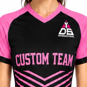 Uniforme de Fútbol Personalizado para Mujer, Jersey con Número Personalizado, Cómodo, Transpirable, Ajustado, con Estampado Geométrico Negro y Rosa - Product Image 4