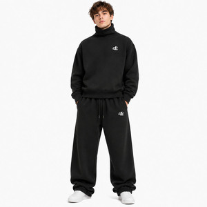 Ensemble de survêtements amples et décontractés avec sweat-shirt à col montant oversize et pantalon de jogging athlétique à empiècements latéraux, en molleton épais personnalisé GSM, couleur bordeaux - Product Image 5