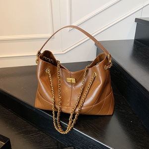 Bolso Tote Acolchado de PU, Bolso de Hombro con Correa, Cierre de Cremallera, Gran Capacidad, Bolso de Moda para Viajes Diarios - Product Image 2
