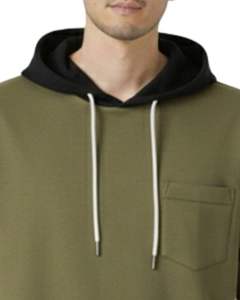 Camiseta con Capucha Personalizada para Hombre, Color Verde Oliva, Manga Corta, con Bolsillo Negro en la Capucha, Estilo Casual Urbano, Venta al Por Mayor OEM - Product Image 5