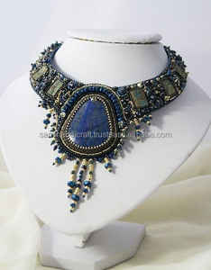 Collar Romántico con Cuentas de Diseño Denso con Forma de Paz para Bodas y Fiestas - Product Image 4