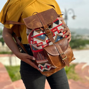 กระเป๋าเป้สะพายหลังหนังแจ็คการ์ดทำมือกระเป๋าหนังแท้ใช้ได้หลากหลายทุกเพศกระเป๋าดีไซน์วินเทจใหม่สินค้าจำนวนมาก - Product Image 4