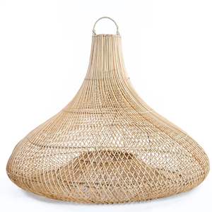 Abat-jour en rotin tressé à la main, option de vente en gros pour éclairage suspendu et projets d'intérieur, fabriqué en rotin naturel au Vietnam - Product Image 5