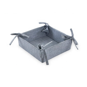 Panier ajustable gris brodé à la main en 100% coton d'aspect moderne avec tissage élégant pour le panier de table de tous les jours à la maison - Product Image 1