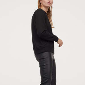 Service OEM ODM – Sweat-shirt à capuche oversize 100 % coton molletonné pour femme, chaud pour l'hiver, avec logo personnalisé, vêtements pour femmes - Product Image 5