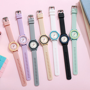 Nuevo Estilo de Reloj de Silicona Decorativo para Estudiantes, con Puntero, Color Caramelo, para Parejas, Resistente al Agua, de Cuarzo, para Mujer - Product Image 4