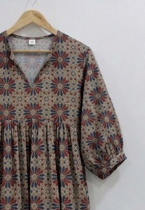 Robe midi bohème pour femmes, en coton écologique, coupe évasée, col en V, à fleurs, tenue formelle, fabriquée à la main, fournisseur Inde - Product Image 6