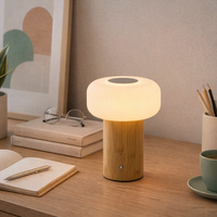 Lampe de bureau LED rechargeable en forme de champignon avec base en bambou, lampe de table portable minimaliste pour la chambre à coucher, le bureau, la décoration de la maison