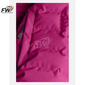 Chaqueta Corta Acolchada Impermeable para Mujer, Diseño con Capucha, Relleno de Plumas, Precio al por Mayor OEM, Se Aceptan Pedidos al por Mayor - Product Image 5