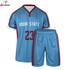 Uniforme de Fútbol Personalizado por Sublimación, Diseñado para la Identidad del Club, Transpirable, Antibacterial y de Secado Rápido - Product Image 1