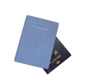 Funda de pasaporte delgada de cuero suave italiano Castello altamente recomendada, billetera de viaje con cierre abierto en varios colores - Product Image 1