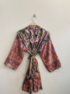 ชุดกิโมโนผ้าไหมปะติดปะต่อแบบสั้น ชุดเดรสผ้าไหมทำมือ - Product Image 6