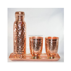 Flacon élégant et écologique de luxe au fini cuivre martelé de designer Conteneur d'hydratation étanche pour verres de fitness - Product Image 4