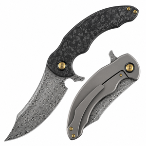 Couteaux pliants à manche texturé noir charbon avec lame à motif circulaire argenté, pivot doré et clip de poche gris pour utilisation en extérieur - Product Image 6