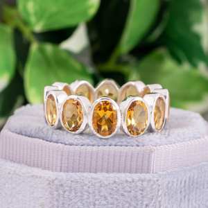 Anillo de Plata de Ley 925 de Alta Calidad con Citrino Ovalado de 6x8mm, Corte Brillante, Engaste de Garras, Forma de Flor, Moderno y Elegante - Product Image 6