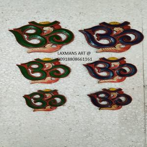 En bois sculpté à la main OM tenture murale Art décor Ganesh tentures murales masques en bois masque népalais en bois symboles Om tentures - Product Image 3